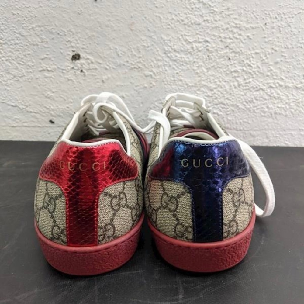 Gucci Beige GG Monogram Sneakers with Red and Black Web - Picture 5 of 9